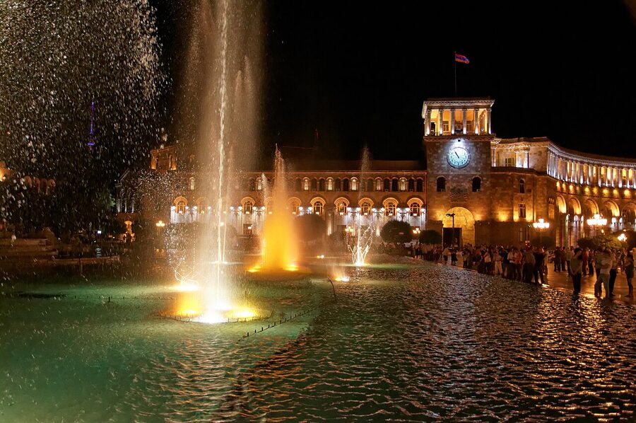 Republic Square singing fountain in daytime with museums building behind