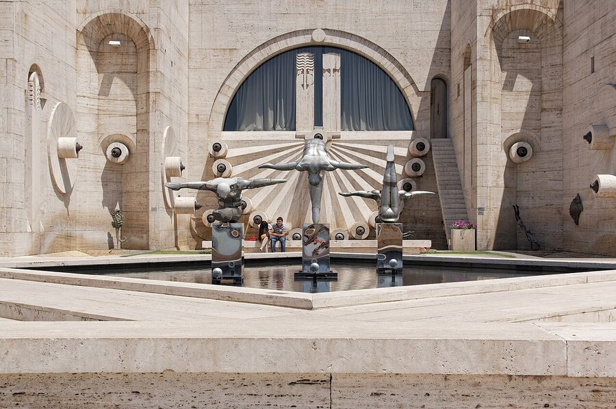 The Cascade complex, Yerevan, full view of the staircase from the base